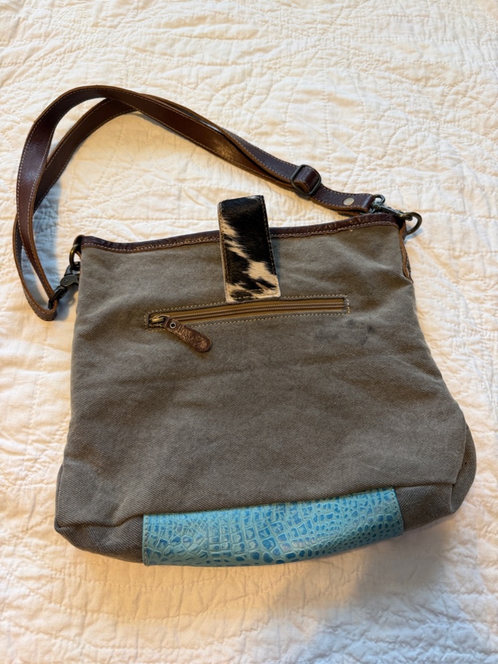 Myra Bag!!! Multicolor Canvas Shoulder Bag with Leather Trim - Picture 2 of 6